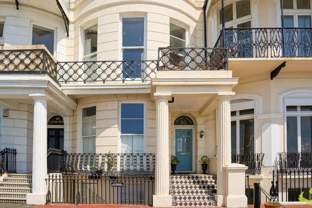 Stunning Seafront Apartment Brighton Екстериор снимка